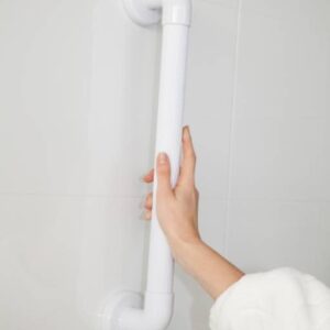 Atlantis Moulded Fluted Grab Rails - 35cm (13.77")