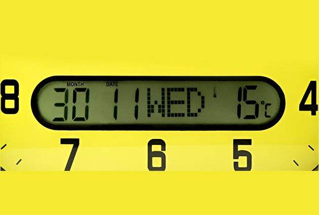 High Contrast Day-Date Wall Clock - Image 2